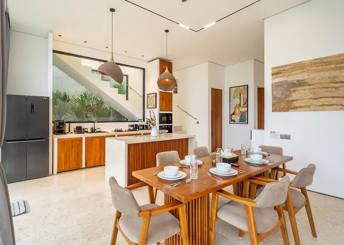 Villa Karma - Spacious Ocean View With Pool & Rooftop Uluwatu