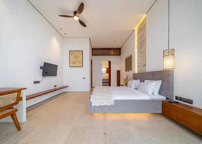 Karma - Spacious Ocean View With Pool & Rooftop Villa *