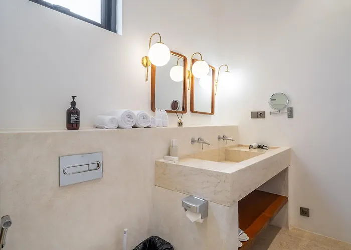 Karma - Spacious Ocean View With Pool & Rooftop Villa Uluwatu