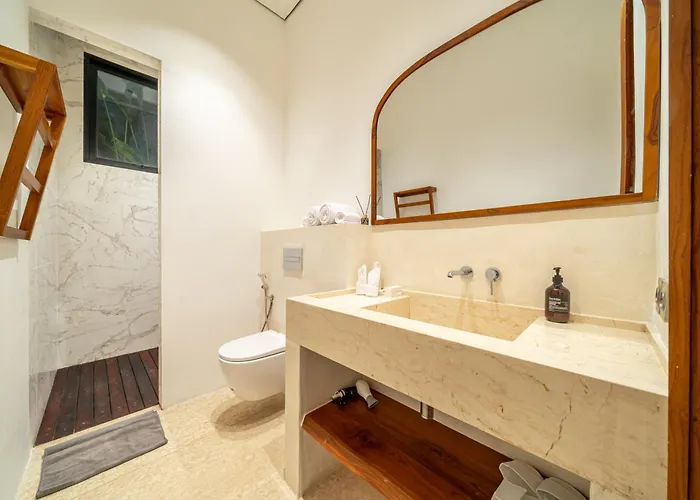 Karma - Spacious Ocean View With Pool & Rooftop Villa *