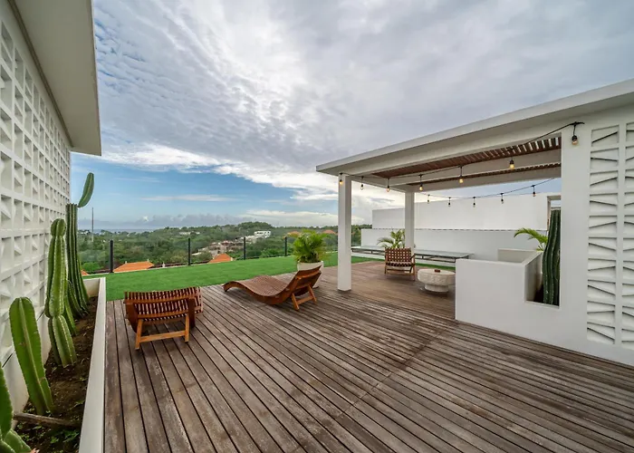Karma - Spacious Ocean View With Pool & Rooftop